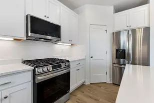 2009 Lusitano St, Shakopee, MN 55379 - Photo 17