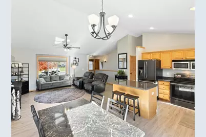 1389 Mallard Lane, New Richmond, WI 54017 - Photo 5