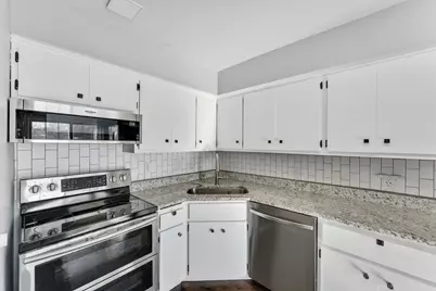 4208 W 124th Street, Savage, MN 55378 - Photo 5