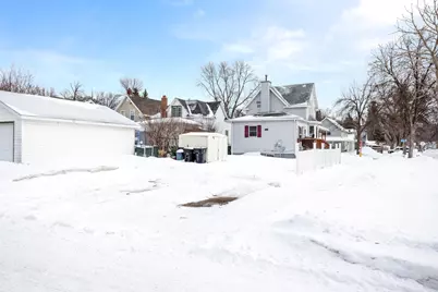 524 Cherry Street, Grand Forks, ND 58201 - Photo 41