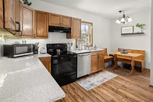 524 Cherry St, Grand Forks, ND 58201 - Photo 13