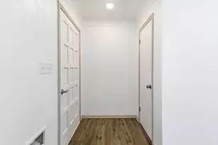 1651 Darlene St, Saint Paul, MN 55119 - Photo 21