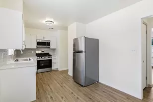 1651 Darlene St, Saint Paul, MN 55119 - Photo 9