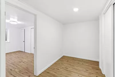 1651 Darlene Street, Saint Paul, MN 55119 - Photo 29