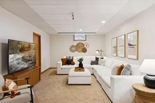 622 Maple Park Dr, Mendota Heights, MN 55118 - Photo 45