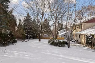 622 Maple Park Dr, Mendota Heights, MN 55118 - Photo 55