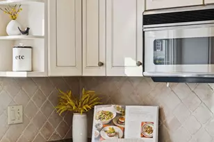 622 Maple Park Dr, Mendota Heights, MN 55118 - Photo 15