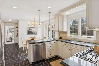 622 Maple Park Drive, Mendota Heights, MN 55118 - Photo 17