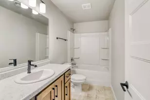 7345 27th St S, Fargo, ND 58104 - Photo 39