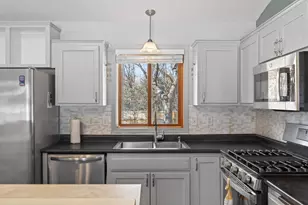 2505 Holly St S, Cambridge, MN 55008 - Photo 7