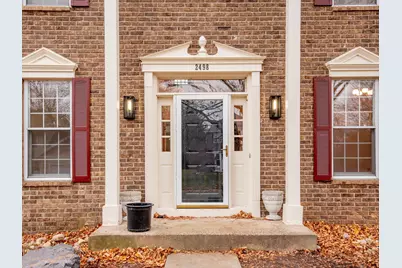 2498 Pond Circle E, Mendota Heights, MN 55120 - Photo 3