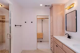 2498 Pond Cir E, Mendota Heights, MN 55120 - Photo 31