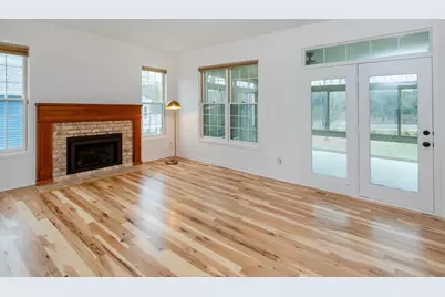 2498 Pond Circle E, Mendota Heights, MN 55120 - Photo 7