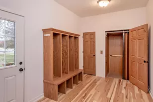 2498 Pond Cir E, Mendota Heights, MN 55120 - Photo 7