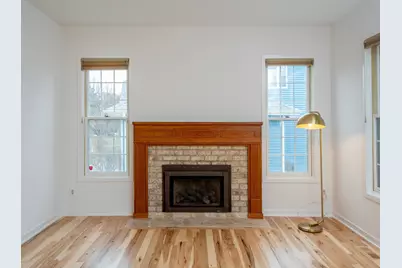 2498 Pond Circle E, Mendota Heights, MN 55120 - Photo 11