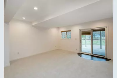 2498 Pond Circle E, Mendota Heights, MN 55120 - Photo 25