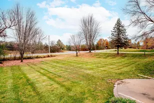 2498 Pond Cir E, Mendota Heights, MN 55120 - Photo 61