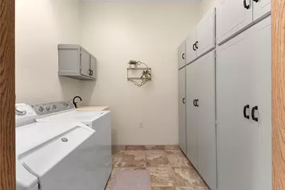 9506 Riverview Avenue, Bloomington, MN 55425 - Photo 25