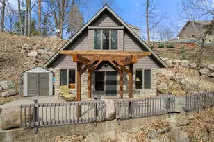 9506 Riverview Ave, Bloomington, MN 55425 - Photo 77