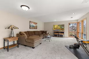 9506 Riverview Ave, Bloomington, MN 55425 - Photo 39