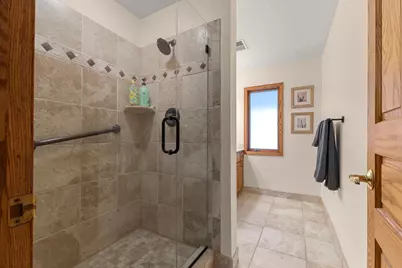 9506 Riverview Avenue, Bloomington, MN 55425 - Photo 41