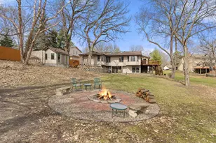 9506 Riverview Ave, Bloomington, MN 55425 - Photo 79