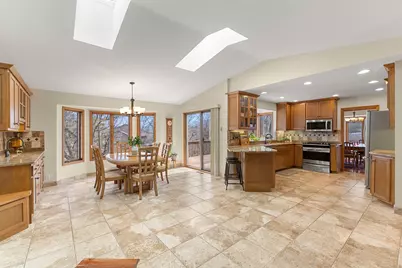 9506 Riverview Avenue, Bloomington, MN 55425 - Photo 19