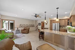 9506 Riverview Ave, Bloomington, MN 55425 - Photo 63