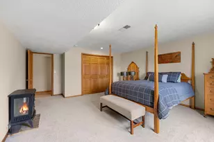 9506 Riverview Ave, Bloomington, MN 55425 - Photo 43