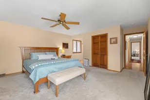 9506 Riverview Ave, Bloomington, MN 55425 - Photo 29