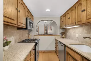 5 Irvine Park, Saint Paul, MN 55102 - Photo 7