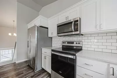 7365 24th Street S, Fargo, ND 58104 - Photo 3