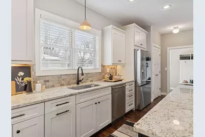 192 Wheeler Street S, Saint Paul, MN 55105 - Photo 17