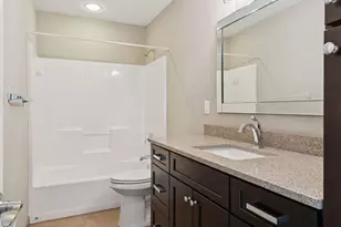 192 Wheeler Street S, Saint Paul, MN 55105 - Photo 39