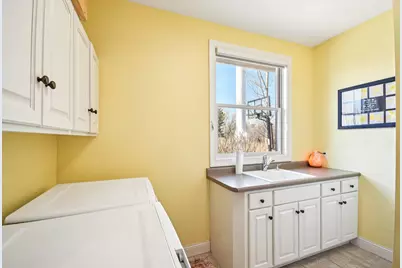 2477 Golf View Drive, River Falls, WI 54022 - Photo 17