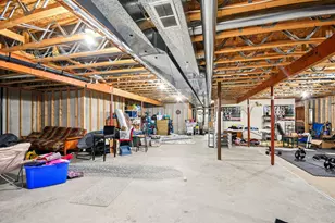 2477 Golf View Dr, River Falls, WI 54022 - Photo 35