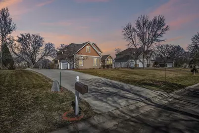 2477 Golf View Drive, River Falls, WI 54022 - Photo 45