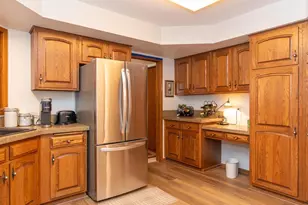 3030 St Albans Mill Rd, Hopkins, MN 55305 - Photo 17