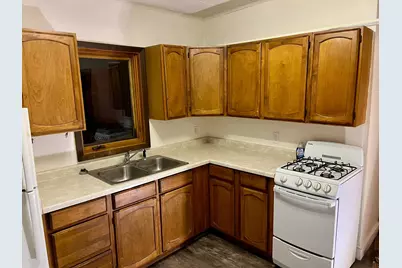 402 2nd Avenue SE, Roseau, MN 56751 - Photo 3