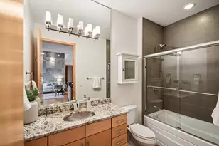 100 3rd Ave S, Minneapolis, MN 55401 - Photo 23