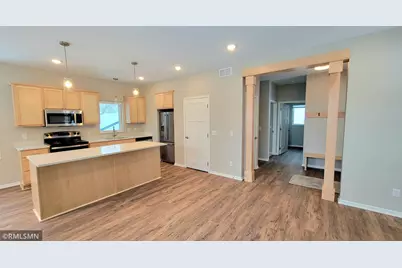 413 Franklin Avenue NW, Watertown, MN 55388 - Photo 3