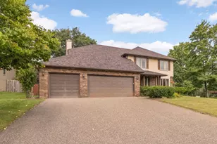 1414 Corral Ln, Woodbury, MN 55125 - Photo 7