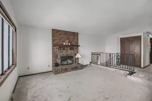 730 Menke Cir, Shakopee, MN 55379 - Photo 3