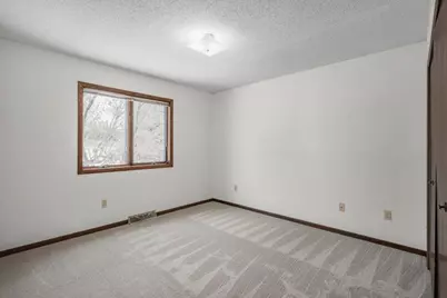 730 Menke Circle, Shakopee, MN 55379 - Photo 11