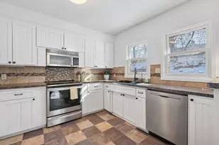 309 Westwood Dr S, Golden Valley, MN 55416 - Photo 11