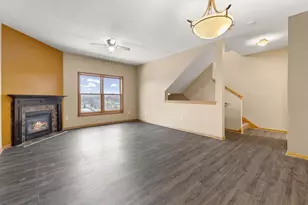 568 State St, Saint Paul, MN 55107 - Photo 17