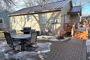 706 E Chestnut St, Redwood Falls, MN 56283 - Photo 5