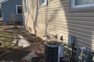 706 E Chestnut St, Redwood Falls, MN 56283 - Photo 9