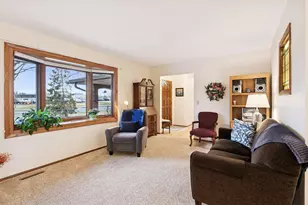 1795 Lake Valentine Rd, Arden Hills, MN 55112 - Photo 9