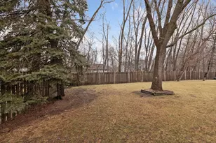 1795 Lake Valentine Rd, Arden Hills, MN 55112 - Photo 41